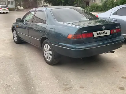 Toyota Camry 1997 года за 3 600 000 тг. в Павлодар – фото 5