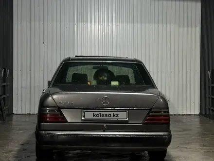 Mercedes-Benz E 230 1989 года за 700 000 тг. в Алматы – фото 2