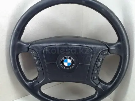 Руль на BMW за 35 000 тг. в Алматы