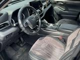 Toyota Highlander 2022 года за 32 000 000 тг. в Костанай – фото 2