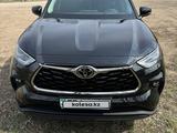 Toyota Highlander 2022 года за 32 000 000 тг. в Костанай – фото 4