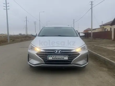 Hyundai Elantra 2019 года за 8 500 000 тг. в Атырау