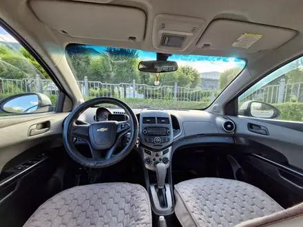 Chevrolet Aveo 2013 года за 2 750 000 тг. в Актобе – фото 6