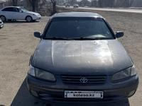 Toyota Camry 1998 годаүшін3 500 000 тг. в Алматы