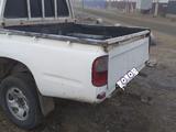 Toyota Hilux 2004 года за 3 200 000 тг. в Атырау – фото 4