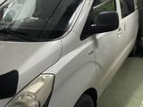 Hyundai Starex 2011 годаfor8 000 000 тг. в Алматы – фото 4