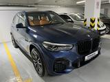 BMW X5 2022 года за 41 900 000 тг. в Алматы