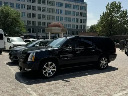 Cadillac Escalade 2013 года за 24 000 000 тг. в Алматы – фото 15