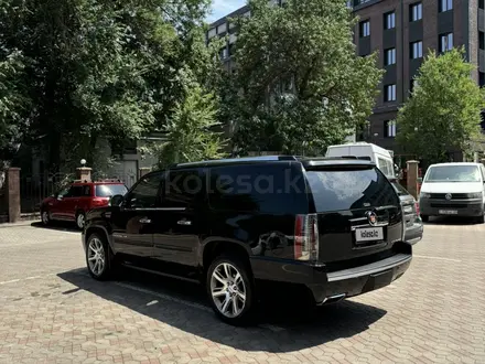 Cadillac Escalade 2013 года за 24 000 000 тг. в Алматы – фото 17