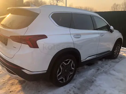 Hyundai Santa Fe 2023 годаүшін18 800 000 тг. в Актобе – фото 3