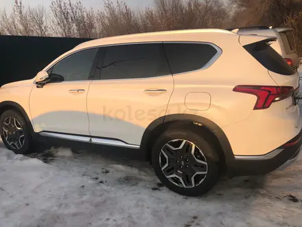 Hyundai Santa Fe 2023 годаүшін18 800 000 тг. в Актобе – фото 4