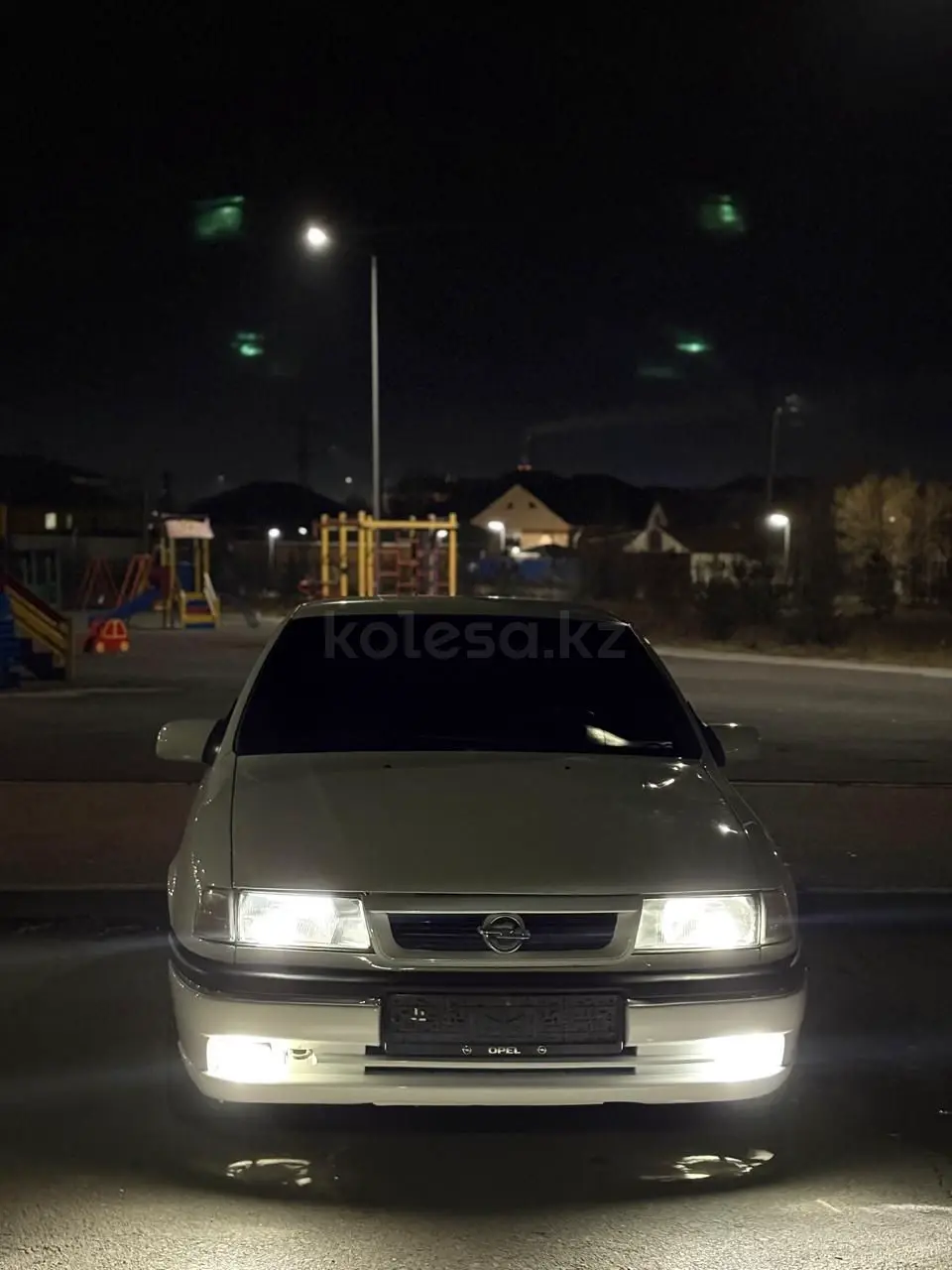 Opel Vectra, 1995