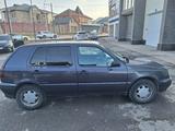 Volkswagen Golf 1996 года за 1 750 000 тг. в Шымкент – фото 3