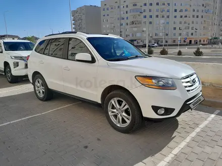 Hyundai Santa Fe 2010 года за 6 700 000 тг. в Актау – фото 2