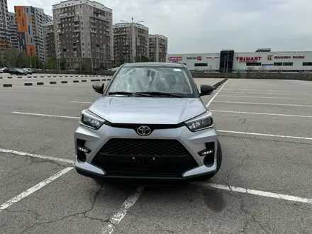 Toyota Raize 2023 года за 13 500 000 тг. в Алматы – фото 6