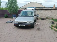 Mitsubishi Space Runner, 1994