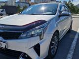 Kia Rio 2021 года за 7 800 000 тг. в Астана