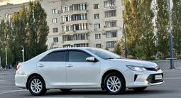 Toyota Camry 2016 года за 10 700 000 тг. в Астана – фото 4