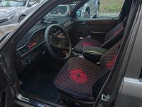 Mercedes-Benz E 230 1992 годаfor1 500 000 тг. в Жезказган