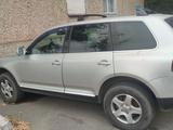 Volkswagen Touareg 2004 годаүшін4 000 000 тг. в Шахтинск – фото 4
