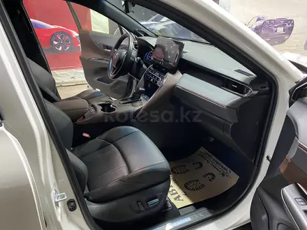 Toyota Venza 2021 года за 26 300 000 тг. в Алматы – фото 14