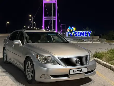 Lexus LS 460 2006 года за 4 000 000 тг. в Астана
