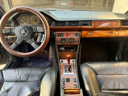 Mercedes-Benz E 300 1994 года за 2 900 000 тг. в Алматы – фото 23