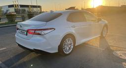 Toyota Camry 2019 года за 16 000 000 тг. в Астана – фото 2