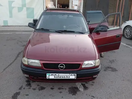 Opel Astra 1996 года за 1 650 000 тг. в Астана – фото 3