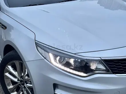 Kia K5 2017 года за 7 860 000 тг. в Тараз – фото 4