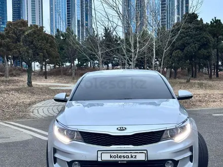 Kia K5 2017 года за 7 860 000 тг. в Тараз – фото 3