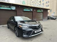 Toyota Camry 2020 года за 10 330 000 тг. в Алматы