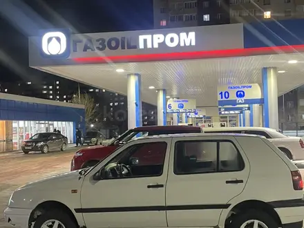 Volkswagen Golf 1993 года за 1 000 000 тг. в Караганда – фото 10