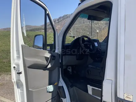 Mercedes-Benz Sprinter 2007 года за 13 500 000 тг. в Алматы – фото 9