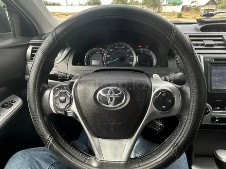 Toyota Camry 2014 года за 8 200 000 тг. в Семей – фото 11