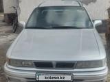 Mitsubishi Galant 1993 годаүшін800 000 тг. в Тараз