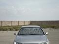 Toyota Camry 2000 года за 2 700 000 тг. в Актау – фото 2