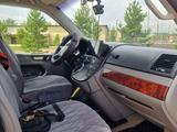 Volkswagen Multivan 2009 года за 10 700 000 тг. в Караганда – фото 3