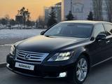 Lexus LS 600h 2012 года за 15 000 000 тг. в Алматы