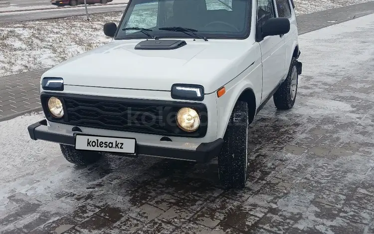 ВАЗ (Lada) Lada 2121 2015 годаүшін2 700 000 тг. в Караганда