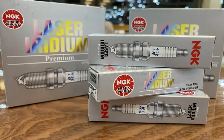 Свечи зажигания NGK Laser Iridium Premium за 3 800 тг. в Алматы