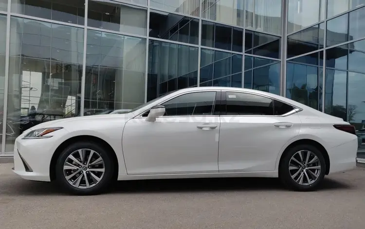 Lexus ES 250 2022 года за 23 500 000 тг. в Алматы
