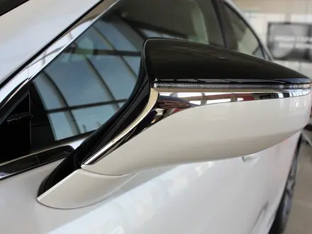 Lexus ES 250 2022 года за 23 500 000 тг. в Алматы – фото 3
