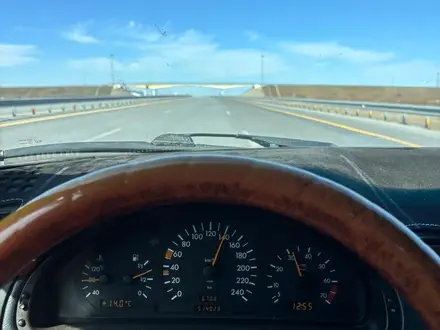 Mercedes-Benz E 230 1996 года за 2 950 000 тг. в Астана – фото 4