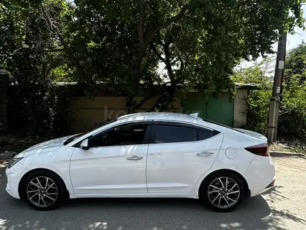 Hyundai Elantra 2020 года за 10 000 000 тг. в Алматы – фото 5