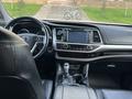 Toyota Highlander 2018 года за 18 000 000 тг. в Астана – фото 6