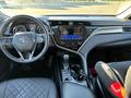 Toyota Camry 2019 годаүшін11 800 000 тг. в Актобе – фото 20