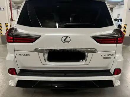 Lexus LX 570 2020 года за 60 000 000 тг. в Атырау – фото 3