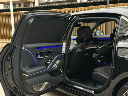 Mercedes-Maybach S 580 2021 года за 107 000 000 тг. в Астана – фото 37
