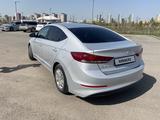 Hyundai Elantra 2018 года за 7 700 000 тг. в Астана – фото 3